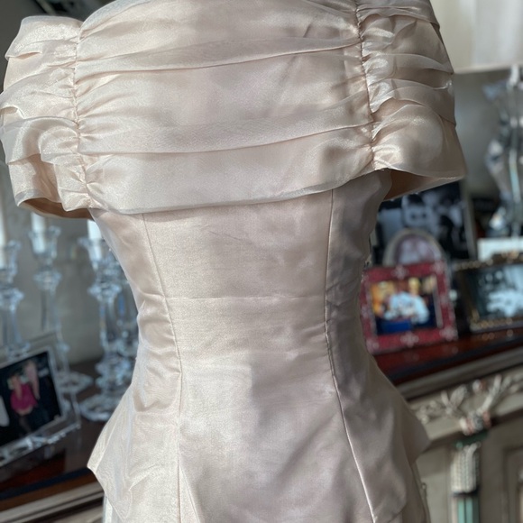 WATTERS 2 PIECE EVENING ENSEMBLE - Picture 3 of 13